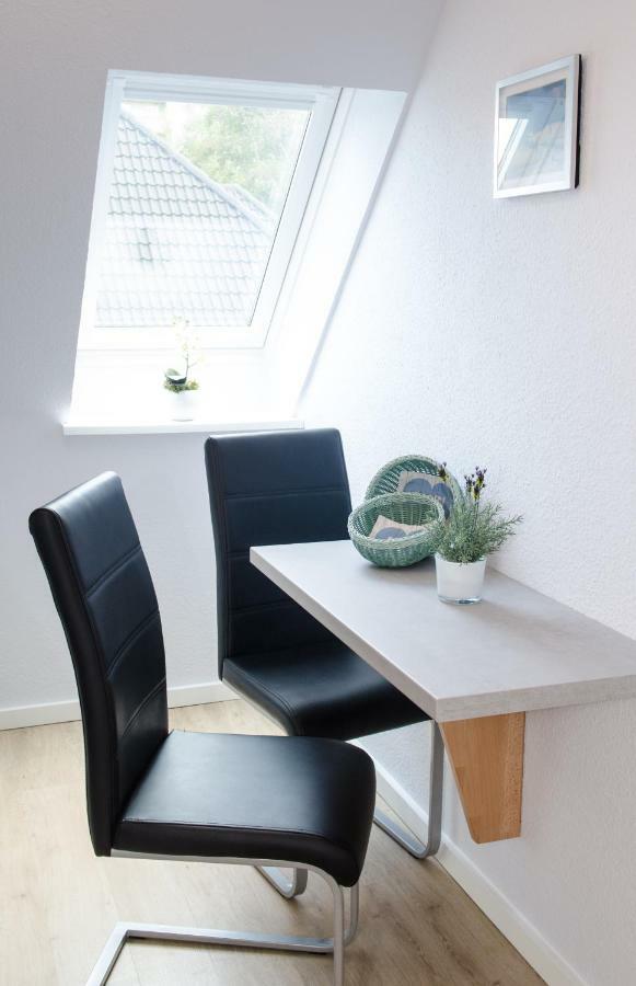Ferienwohnungen Familie Jensen Husum  Bagian luar foto