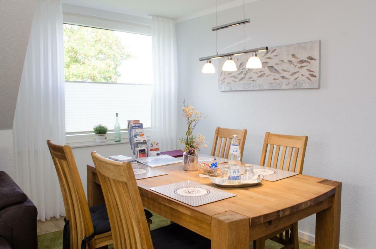 Ferienwohnungen Familie Jensen Husum  Bagian luar foto